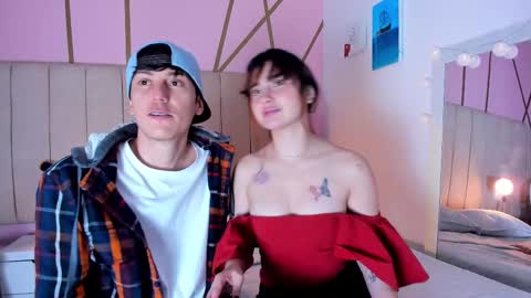 Snapshot of damian_n_maya chatting on March 11, 12:44 am Damian   Maya online show from March 11, 12:44 am