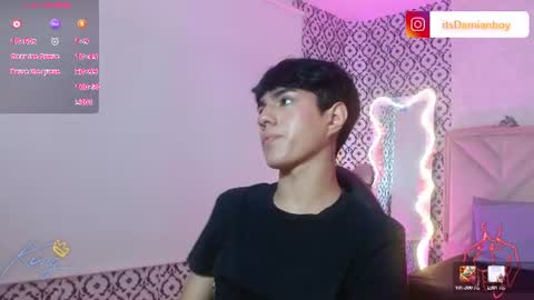 damian_tay1 online show from June 27, 12:22 pm