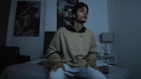 Snapshot of damian_vadim chatting on January 19, 11:03 am Damian Vadim online show from January 19, 11:03 am