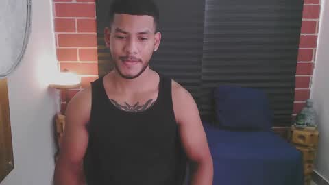 Snapshot of damiann_rees chatting on February 5, 4:36 pm instagram damiannreed. online show from February 5, 4:36 pm