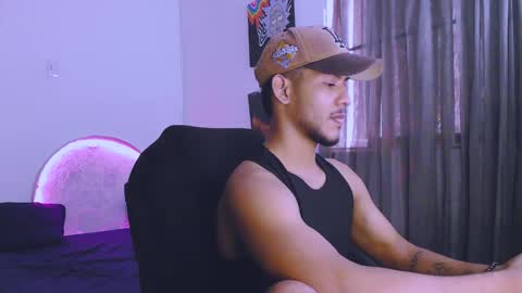 instagram damiannreed. online show from March 5, 7:32 pm