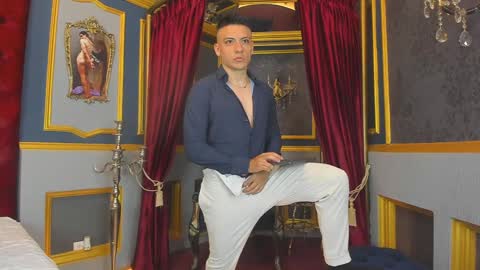 Damian Phill online show from January 22, 3:20 am