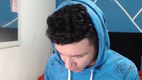 damiansexyboy69 online show from November 20, 2:45 am