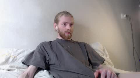 Snapshot of damien_diamond chatting on November 17, 10:26 pm damien_diamond online show from November 17, 10:26 pm