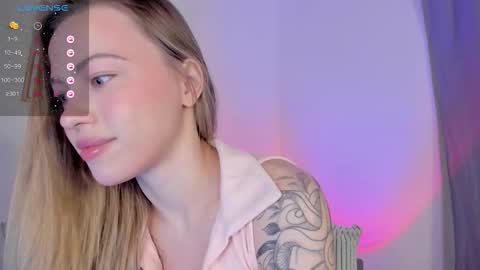 Snapshot of damn_cutie chatting on January 6, 2:26 am Tiana online show from January 6, 2:26 am