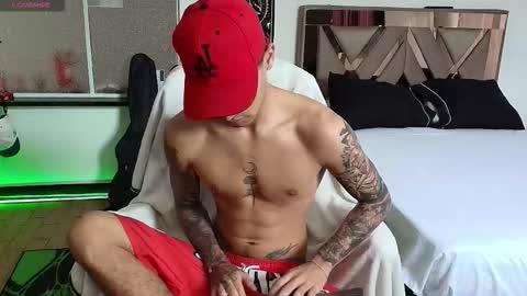 Damon online show from October 30, 4:41 pm