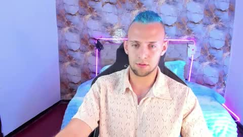 Damon bakert online show from March 20, 6:13 pm