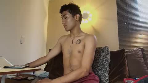 Snapshot of damon_salvarote_s chatting on February 10, 7:40 pm Damon Salvatore online show from February 10, 7:40 pm