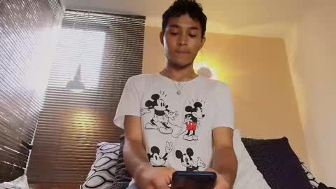 Snapshot of damon_salvarote_s chatting on February 17, 7:31 pm Damon Salvatore online show from February 17, 7:31 pm