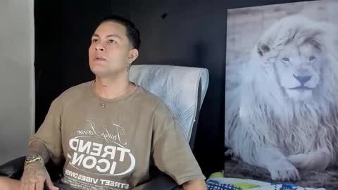 Snapshot of damon_storm chatting on February 27, 11:54 am DAMON online show from February 27, 11:54 am