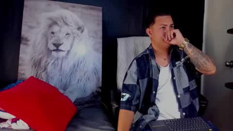 Snapshot of damon_storm chatting on March 1, 4:14 am DAMON online show from March 1, 4:14 am