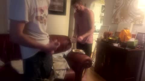 damontsi online show from March 17, 8:17 am