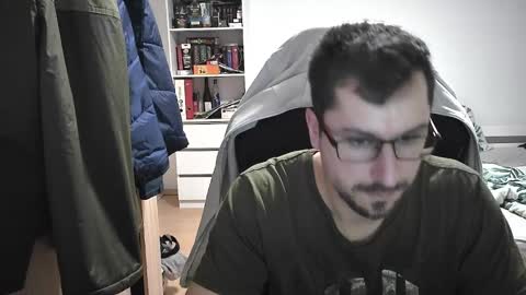 Snapshot of dan_the_man405 chatting on December 5, 7:28 pm King Dan online show from December 5, 7:28 pm