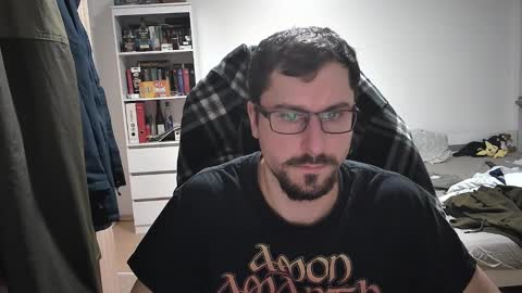 Snapshot of dan_the_man405 chatting on January 2, 7:07 pm King Dan online show from January 2, 7:07 pm