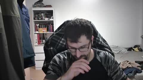 Snapshot of dan_the_man405 chatting on January 16, 8:36 pm King Dan online show from January 16, 8:36 pm
