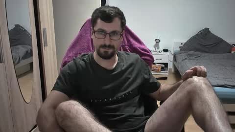 Snapshot of dan_the_man405 chatting on September 18, 6:54 pm King Dan online show from September 18, 6:54 pm