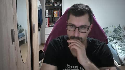 King Dan online show from October 30, 7:58 pm