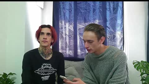 Dan and Noah online show from December 4, 7:45 pm