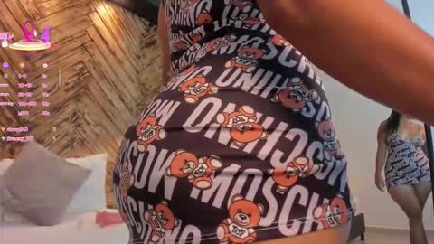 D A N A  online show from March 6, 7:43 pm