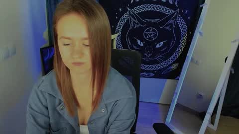 Dana online show from October 23, 6:39 pm