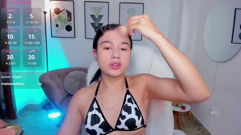 Snapshot of danaa_rouse chatting on October 1, 7:20 pm danaa_rouse online show from October 1, 7:20 pm