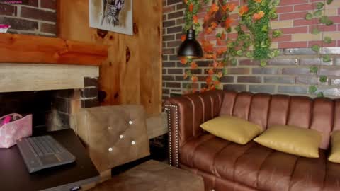    online show from January 27, 9:11 pm