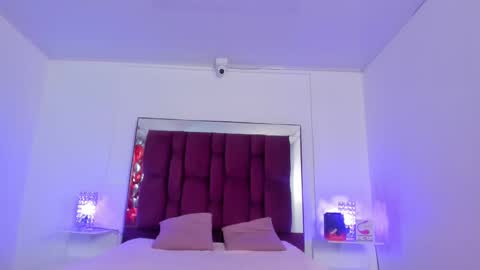    online show from February 4, 9:52 pm