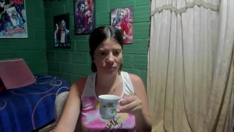 Snapshot of danaarey chatting on July 5, 11:39 am Danaa Rey online show from July 5, 11:39 am