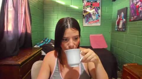 Snapshot of danaarey chatting on July 28, 11:28 am Danaa Rey online show from July 28, 11:28 am
