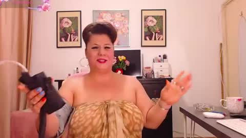Snapshot of danahot4u chatting on July 22, 10:23 pm dana online show from July 22, 10:23 pm