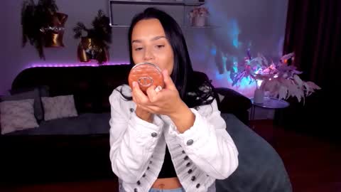 DanaMiers online show from June 3, 3:42 am