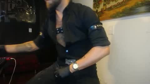 danbury online show from November 21, 9:02 pm