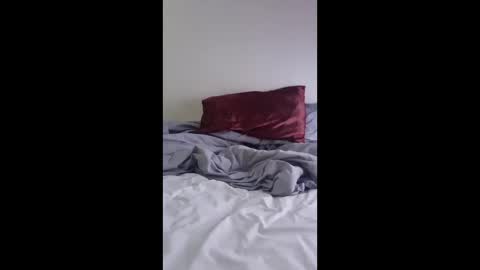 Snapshot of dancamguy0000 chatting on February 19, 8:05 pm dancamguy - tip me if u want more 3 online show from February 19, 8:05 pm