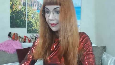 Danceglory online show from November 18, 5:45 am