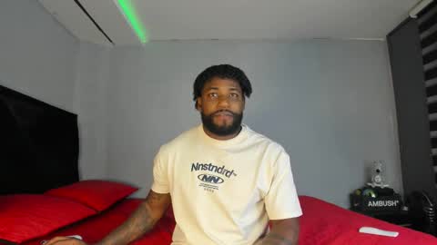 Snapshot of dancelwashington chatting on February 12, 10:27 pm Dancel online show from February 12, 10:27 pm