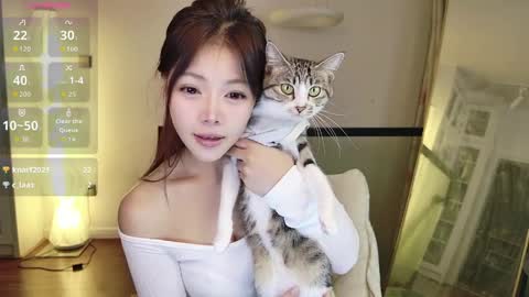 Snapshot of dancingbaby_qinqin chatting on April 3, 1:09 pm Qinqin online show from April 3, 1:09 pm