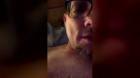 Snapshot of dandh_footporm69 chatting on March 28, 9:42 am dandh_footporm69 online show from March 28, 9:42 am