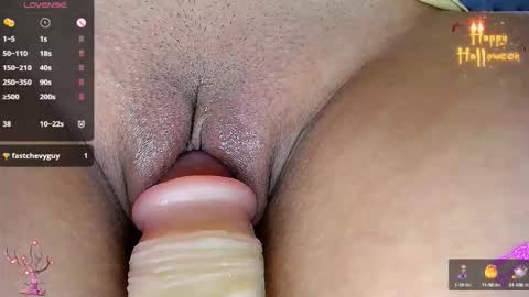 Snapshot of danette_deluxee chatting on October 16, 11:50 pm danette_deluxee online show from October 16, 11:50 pm