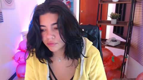 Veronica online show from November 22, 10:47 am