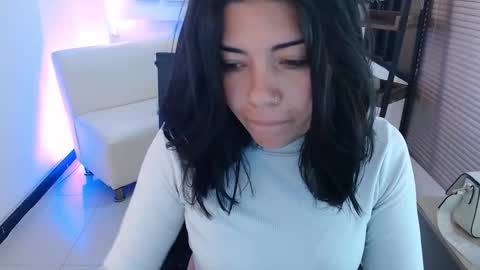 Snapshot of dangel_noir6 chatting on February 3, 11:59 am Veronica online show from February 3, 11:59 am