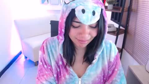 Snapshot of dangel_noir6 chatting on February 7, 10:41 am Veronica online show from February 7, 10:41 am