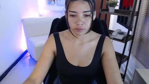 Snapshot of dangel_noir6 chatting on February 16, 11:50 am Veronica online show from February 16, 11:50 am