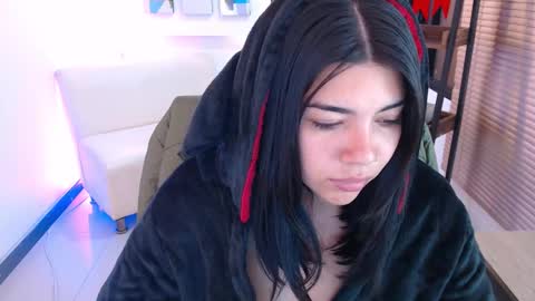 Snapshot of dangel_noir6 chatting on February 21, 11:55 am Veronica online show from February 21, 11:55 am