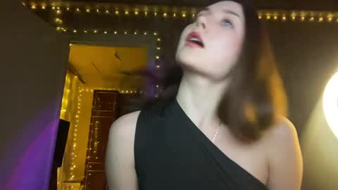 dangerous_softness online show from April 23, 6:54 pm