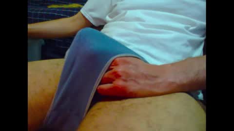 Snapshot of dani5o5 chatting on January 24, 8:32 pm Danial online show from January 24, 8:32 pm