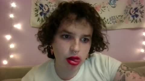 Snapshot of dani___42069___ chatting on January 11, 6:03 am dani___42069___ online show from January 11, 6:03 am