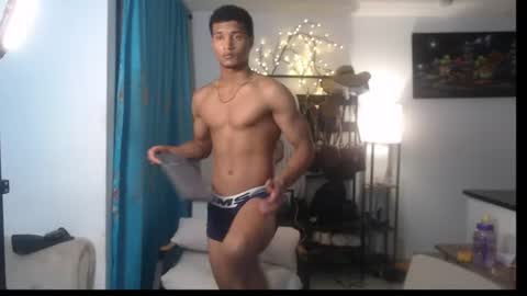 dani_brown19 online show from July 6, 2:52 am