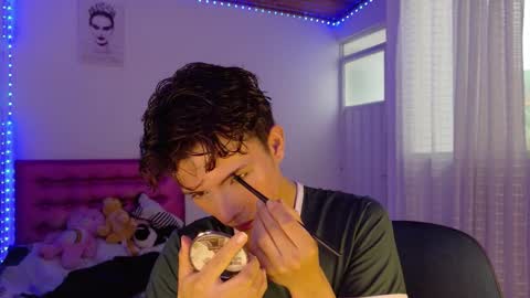 Dani Dancer online show from March 22, 7:50 pm