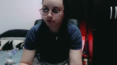 Snapshot of dani_jocelyn chatting on February 13, 8:55 pm dani y jocelyn online show from February 13, 8:55 pm