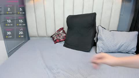 JANE  online show from December 20, 10:43 pm